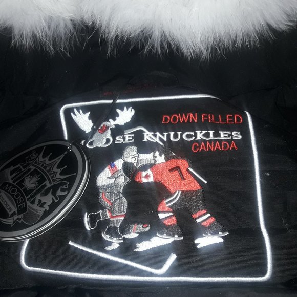 BNWT MOOSE KNUCKLE BOMBER MENS LARGE - Picture 3 of 6